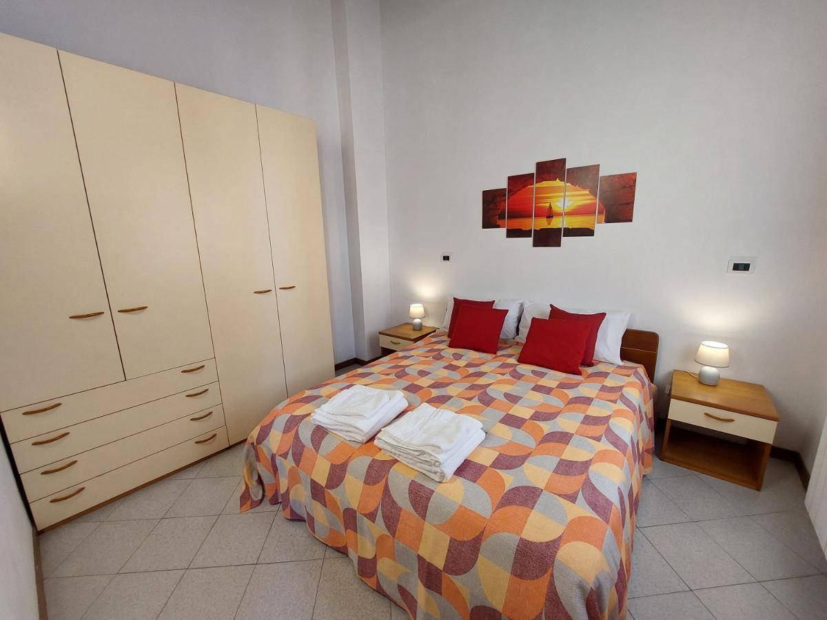 Appartamento In Centro Free Wi-Fi, Self Check-In Forli Luaran gambar
